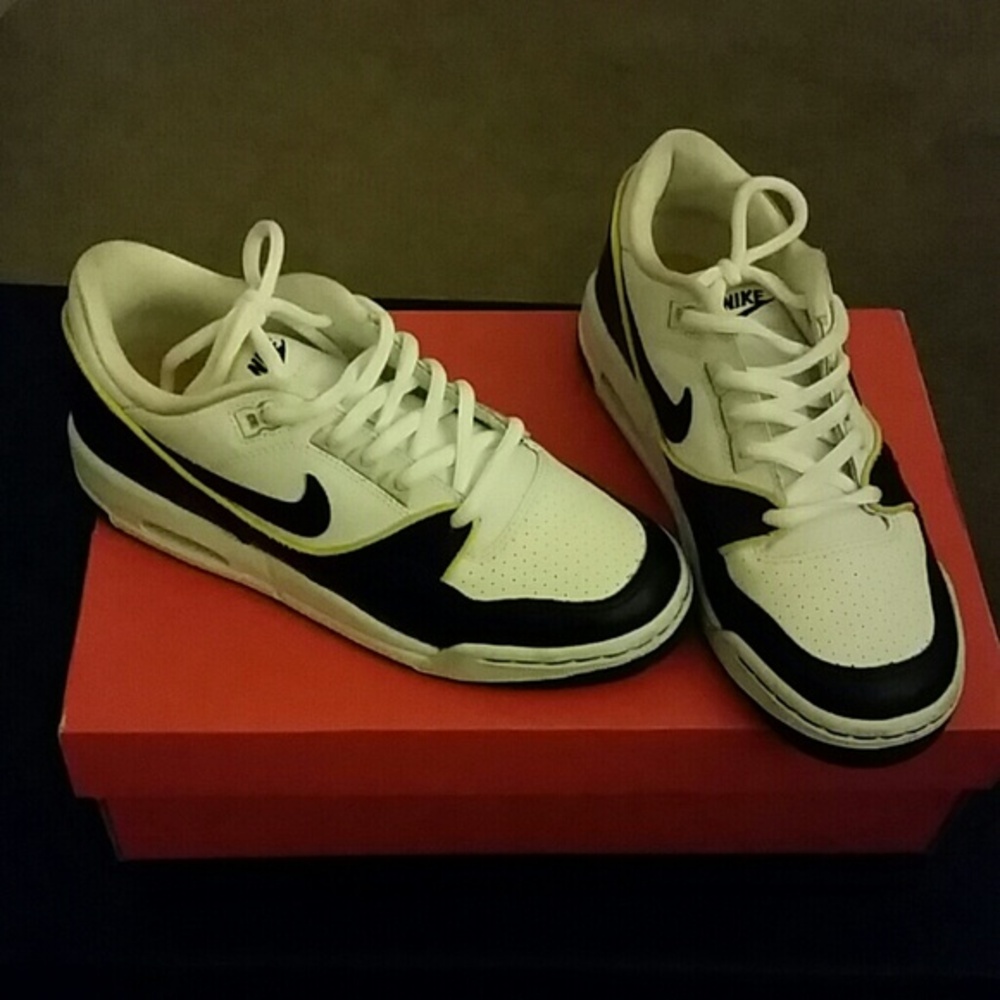 Nike